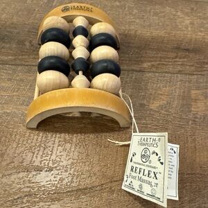 New Reflex Foot Massager by Earth Therapeutics - WOOD